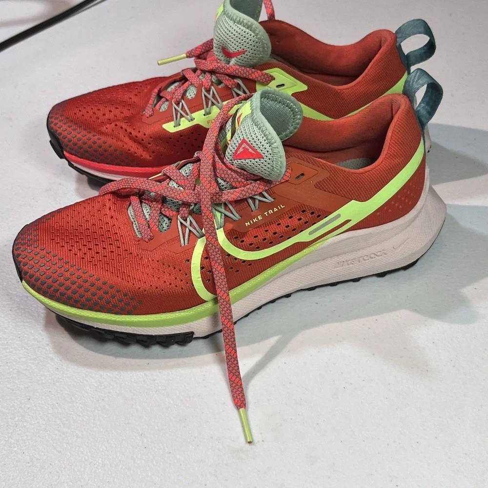 Nike Womens React Pegasus Trail 4 DJ6159-801 Orange Running Shoes Sneakers Sz 7‎